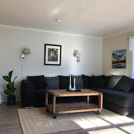 Morkveden Feriehus, Lofoten