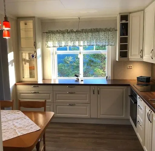 Semesterbostad Morkveden Feriehus, Lofoten *