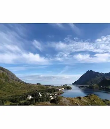 Feriehus Mørkveden Feriehus, Lofoten